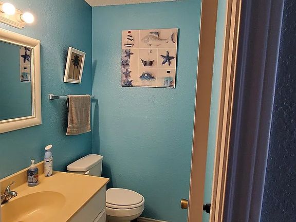 5th image of 14621 S Padre Island Dr APT B