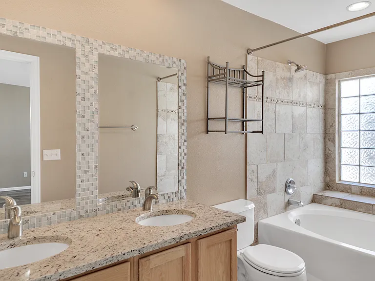 9456 Carlyle Park Pl — Photo 11