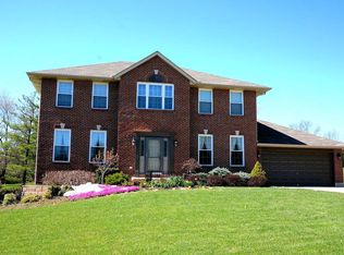 5445 Autumn Creek Dr, Middletown, OH 45044