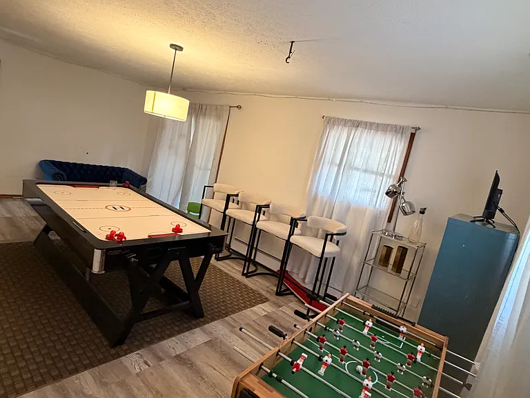 189 Oakenshield Dr — Photo 68
