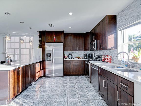 4th image of 10684 NW 12th Ct