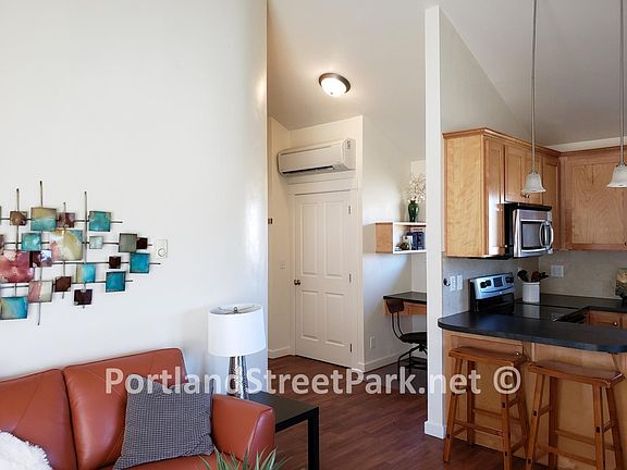 Energy Star Ductless Heat Pump w/ A/C