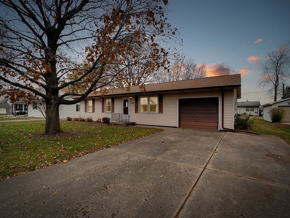 1st image of 13 Ponderosa Dr