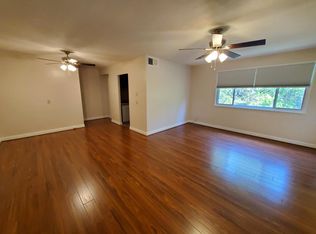 3837 Hamilton St APT 302, Hyattsville, MD 20781