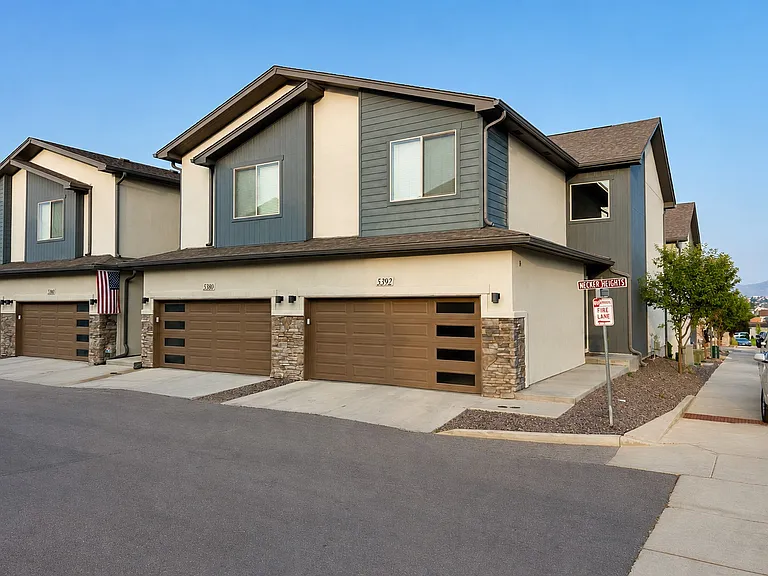 5392 Necker Hts — Photo 21