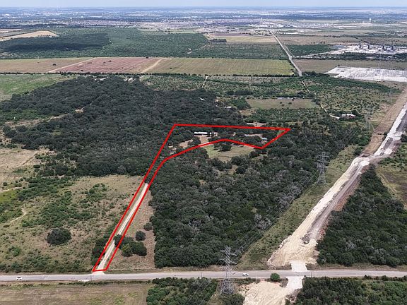2nd image of 4025 Marion Rd