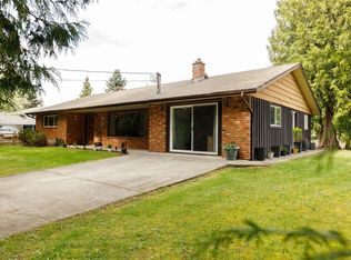 2042 Cedar Rd, Nanaimo, BC V9X 1J4