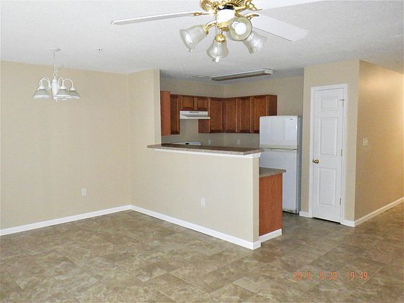 3rd image of 120 Swaying Pine Ct #1