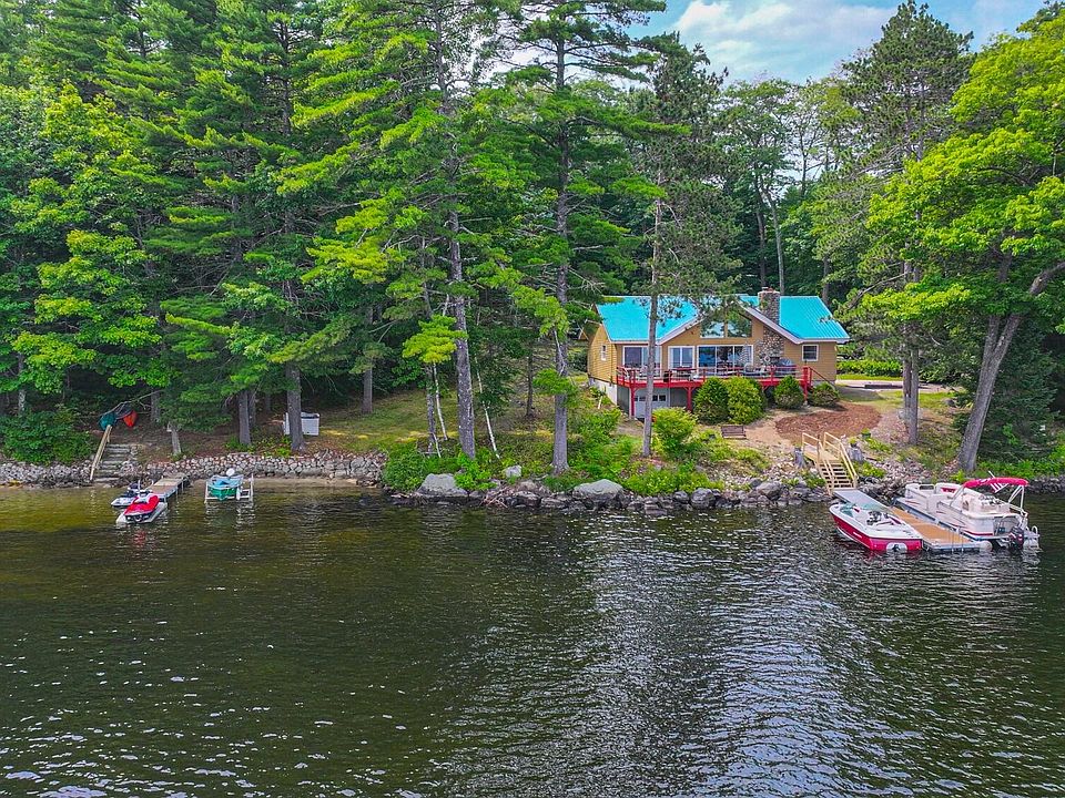 1st image of 9 Johns Cove