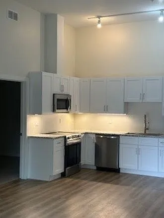 700 Red Table Dr #103
