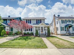 927 Pasadena Dr, Fort Wayne, IN 46807