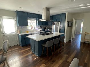 1209 Carlton Pl, Santa Ana, CA 92707