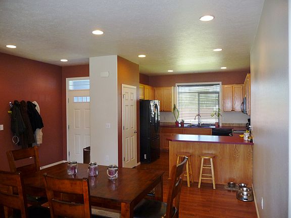 5th image of 549 S Driftwood Ln