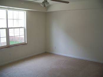 1st image of 11521 Riverview Ct APT 7