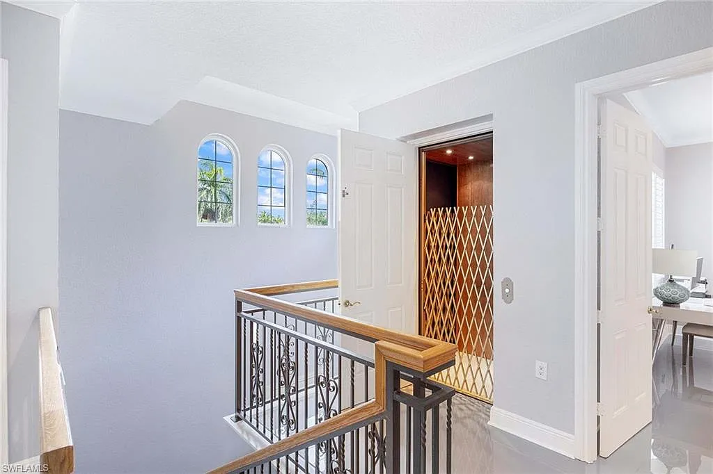 3 bed, 3.0 bath, 3000 sqft, $10,500 — Photo 3