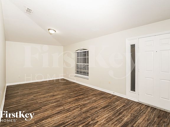 2nd image of 557 Reddicks Cir