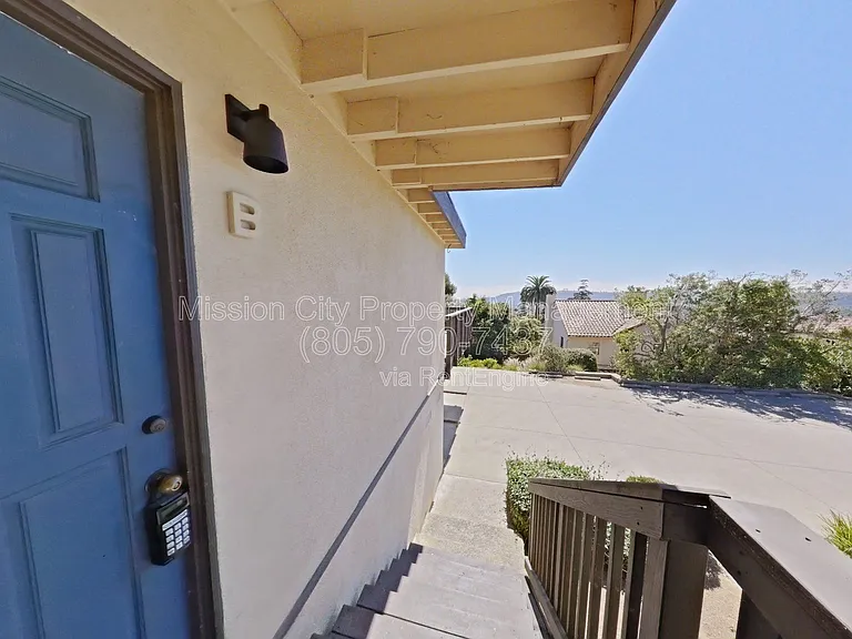 1767 Grand Ave #B — Photo 5