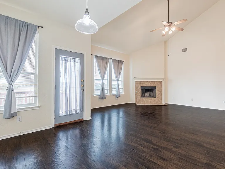 3638 Sumantra Clf — Photo 16