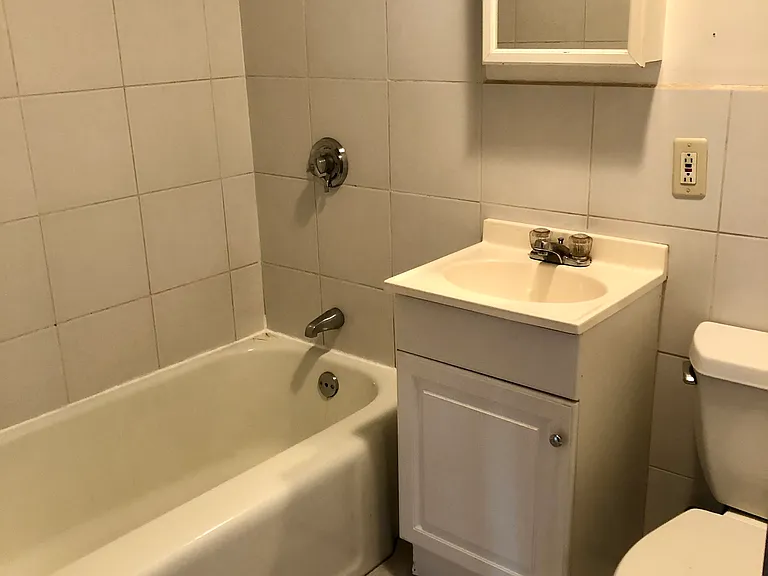 7 Elm St #2 — Photo 18