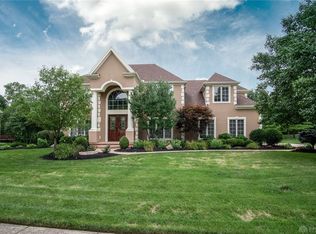1445 Clear Brook Dr, Sugarcreek Township, OH 45440