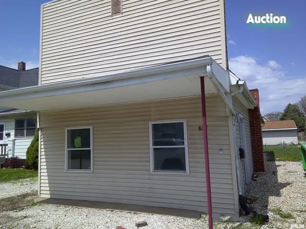 837 E Chestnut St, Canton, IL 61520