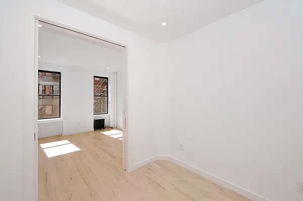 Rented by Aether Property Group | media 10