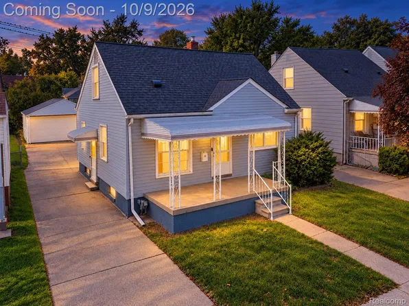 23789 Harding Ave, Hazel Park, MI 48030