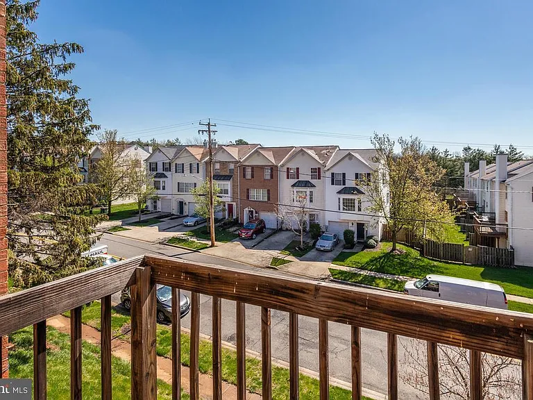 2500 Markham Ln — Photo 21