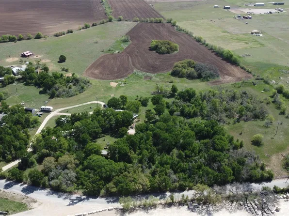 240 County Road 344, Jarrell, TX 76537