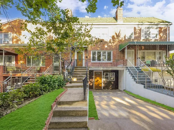 7921 149th St, Flushing, NY 11367