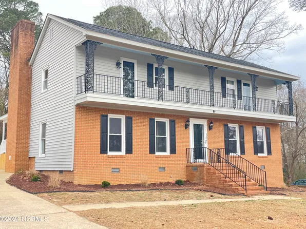 307 Robin Lake Drive, Dudley, NC 28333