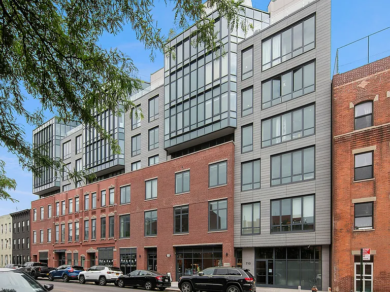710 Metropolitan Ave #5B — Photo 11