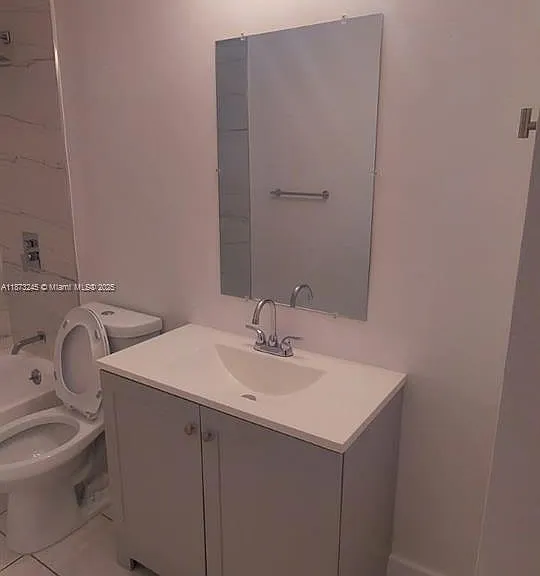 3033 NW 43rd Ave #108 — Photo 10