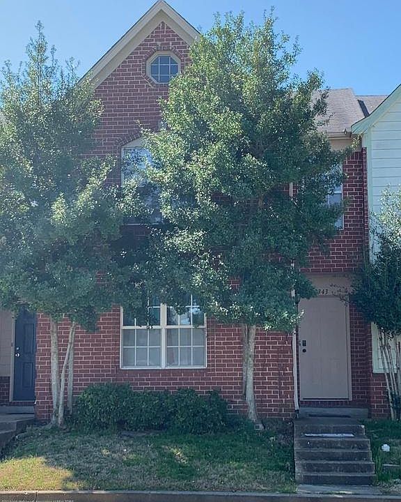 2nd image of 7343 Perrin Ln