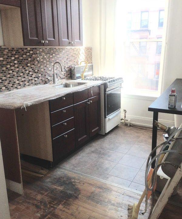 2nd image of 455 E 4th St