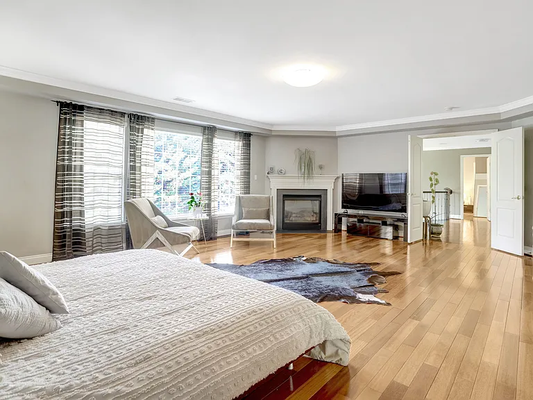 4900 Sunset Ln — Photo 41
