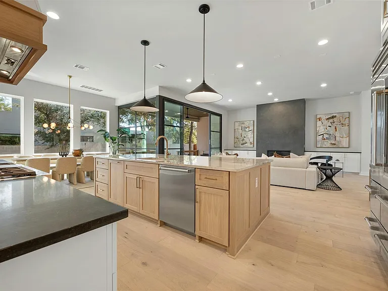 1339 Allen Rd — Photo 14