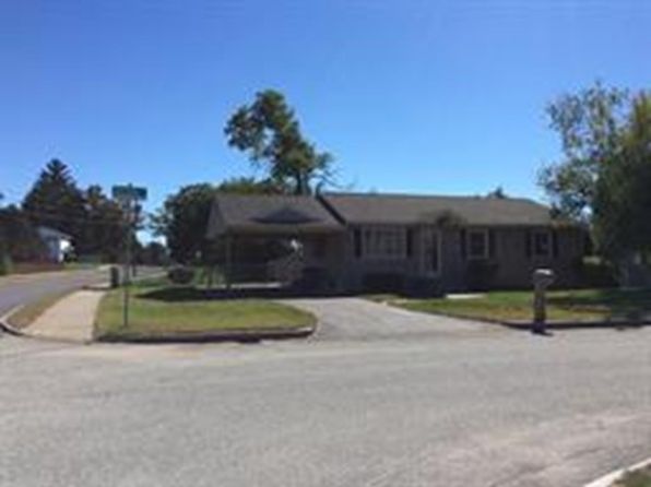 5 Brianna Ln