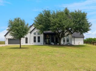 1081 Schneider Rd, Howe, TX 75459