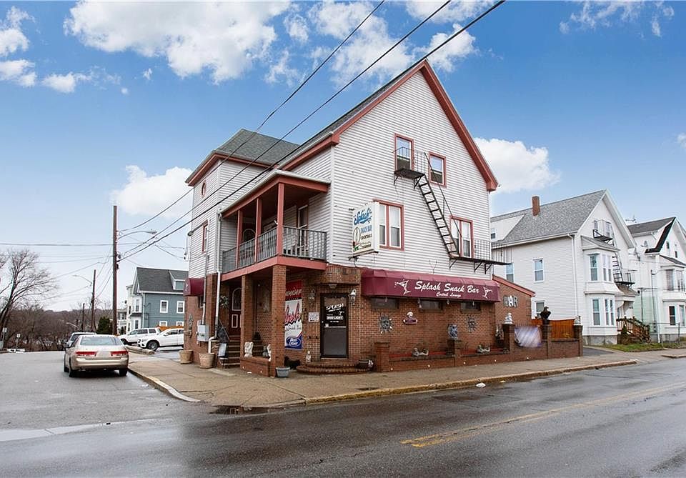 1st image of 546 Lonsdale Ave