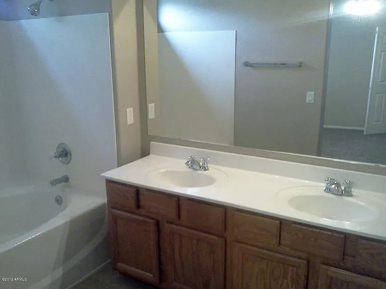 8749 E Knowles Ave — Photo 5