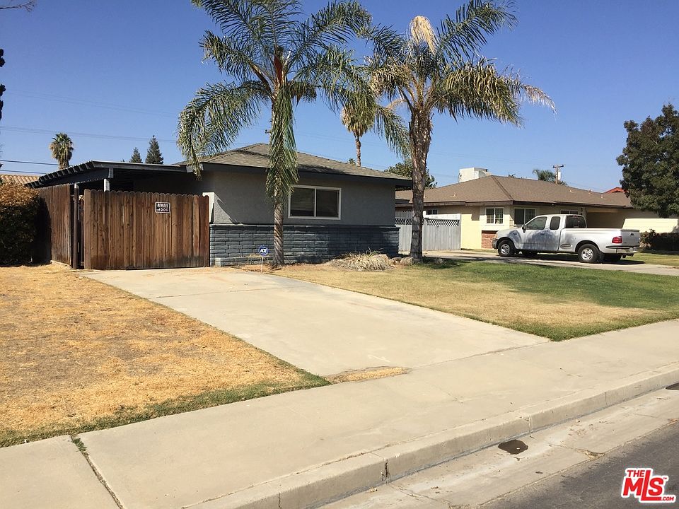 2nd image of 3605 Argent St