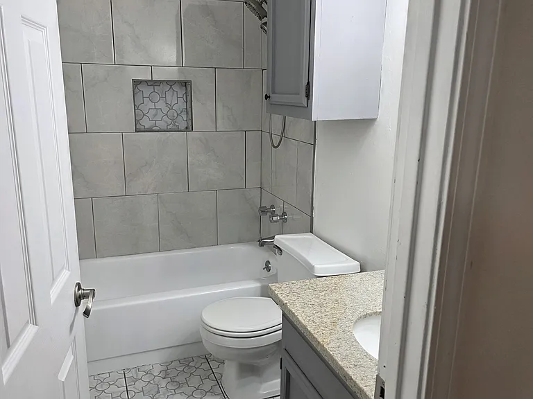 4913 Kennesaw Dr — Photo 16