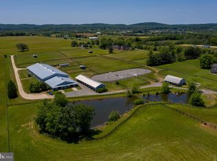 42873 Lucketts Rd, Leesburg, VA 20176