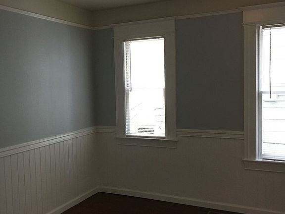 3rd image of 1110 G St