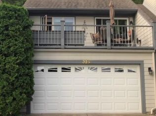 325 E Lake St, Waconia, MN 55387