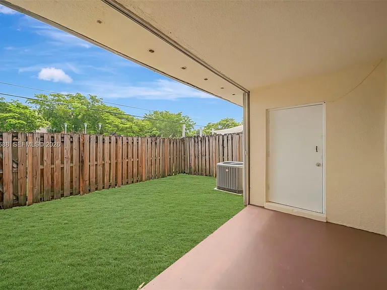 8769 SW 137th Ave #8769 — Photo 29