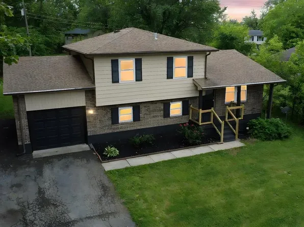 366 Seminole Rd, Radcliff, KY 40160