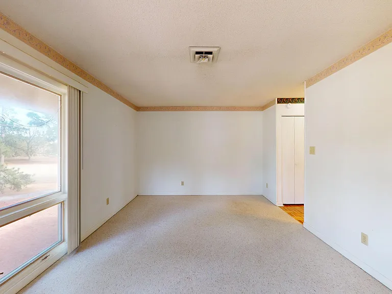 222 Foxkroft Dr — Photo 13