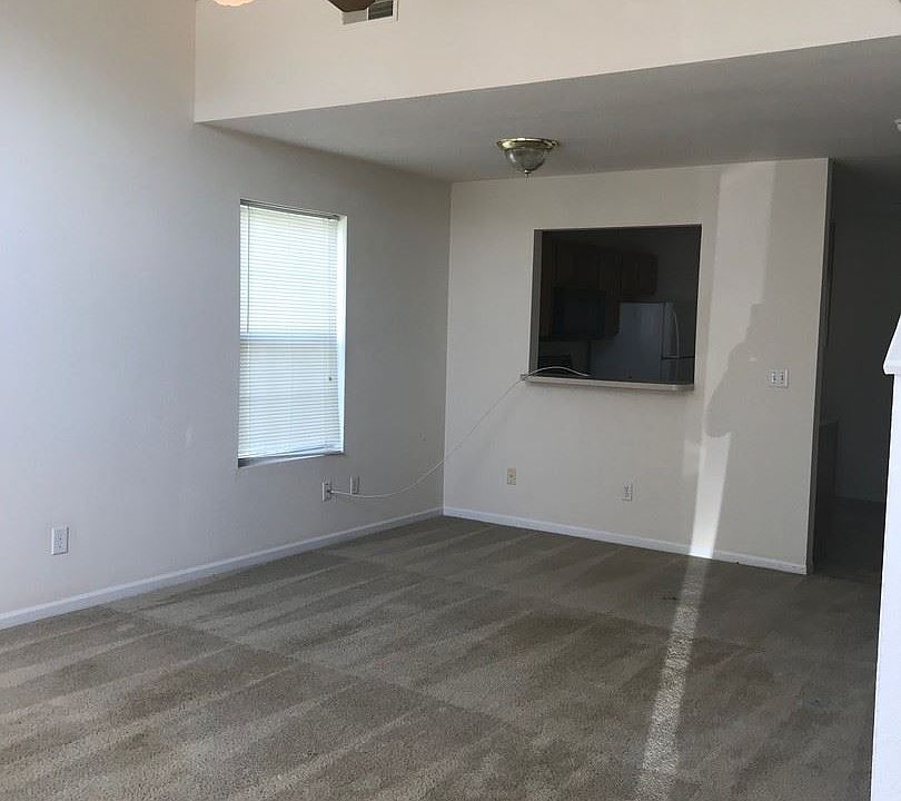 1st image of 3206 Dove Dr